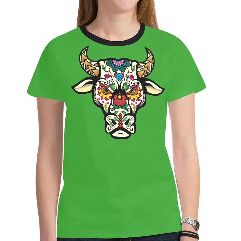 Bull Spirit Guide (Green) T-shirt for Women Elasticated Padded Insulated