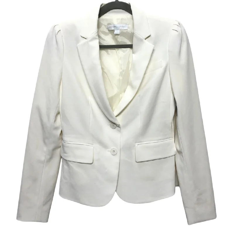 Blazer By New York And Co In White, Size: 0 Slimming Women's Blazer