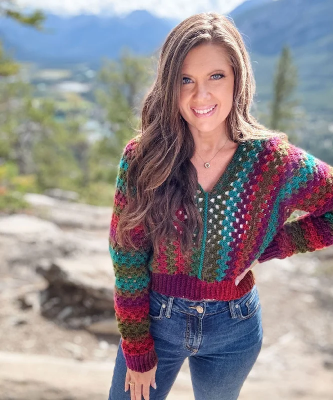 Wapta Falls Crop Length Pullover Cowl Neck Pullover