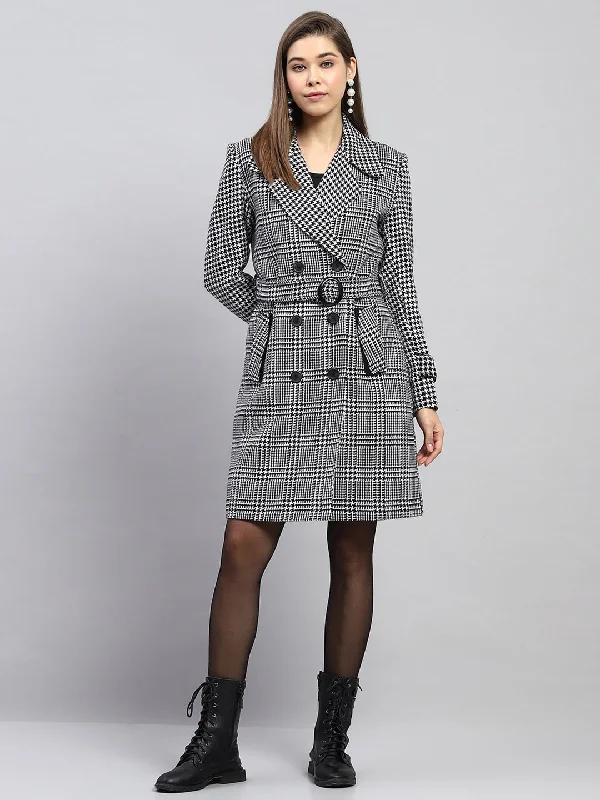 Women Black & White Check Notch lapel Collar Full Sleeve Coat Three-Quarter Sleeve Elbow Sleeve Wrist Sleeve